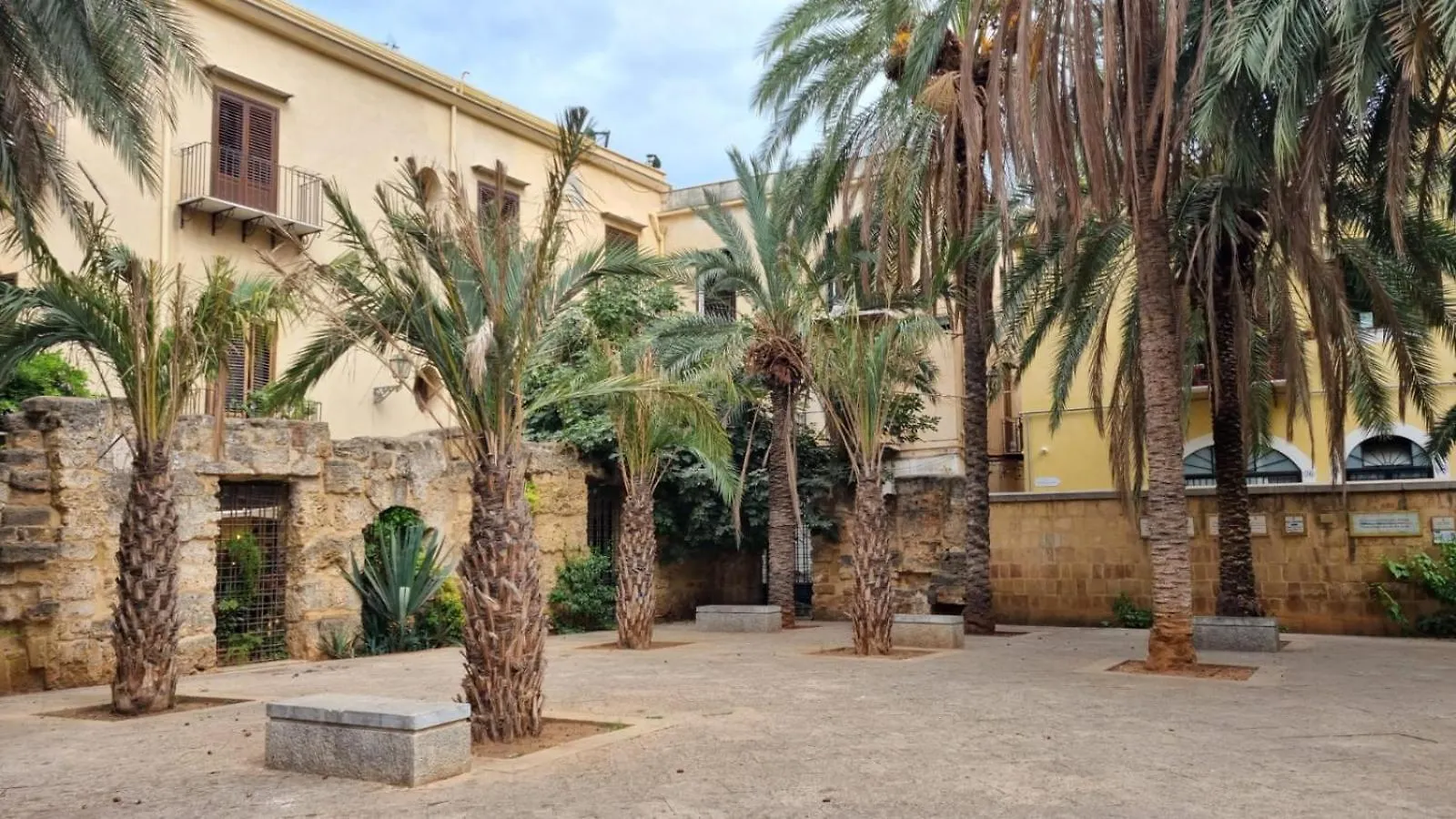 2 Sicilie Rooms And Suite In Centro Palermo Apartamento