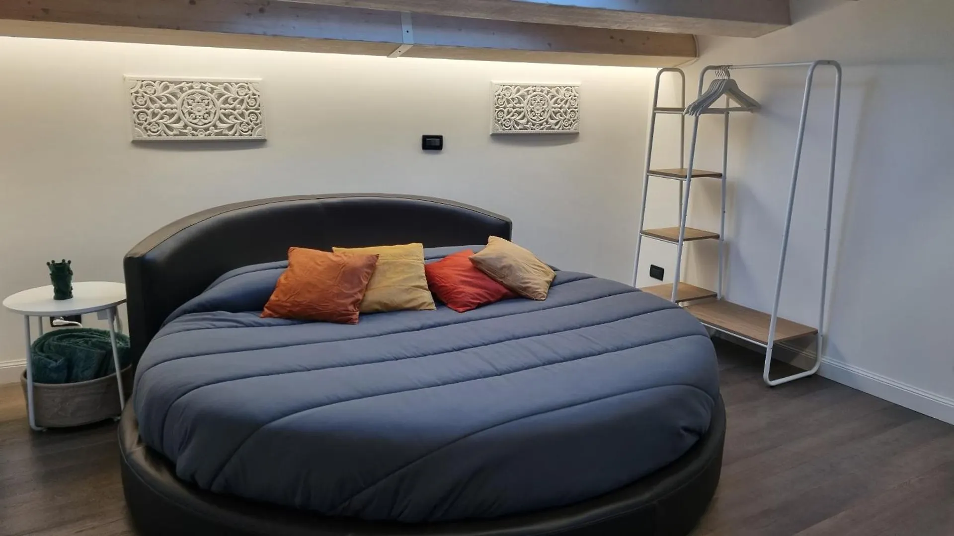 2 Sicilie Rooms And Suite In Centro Palermo Italy